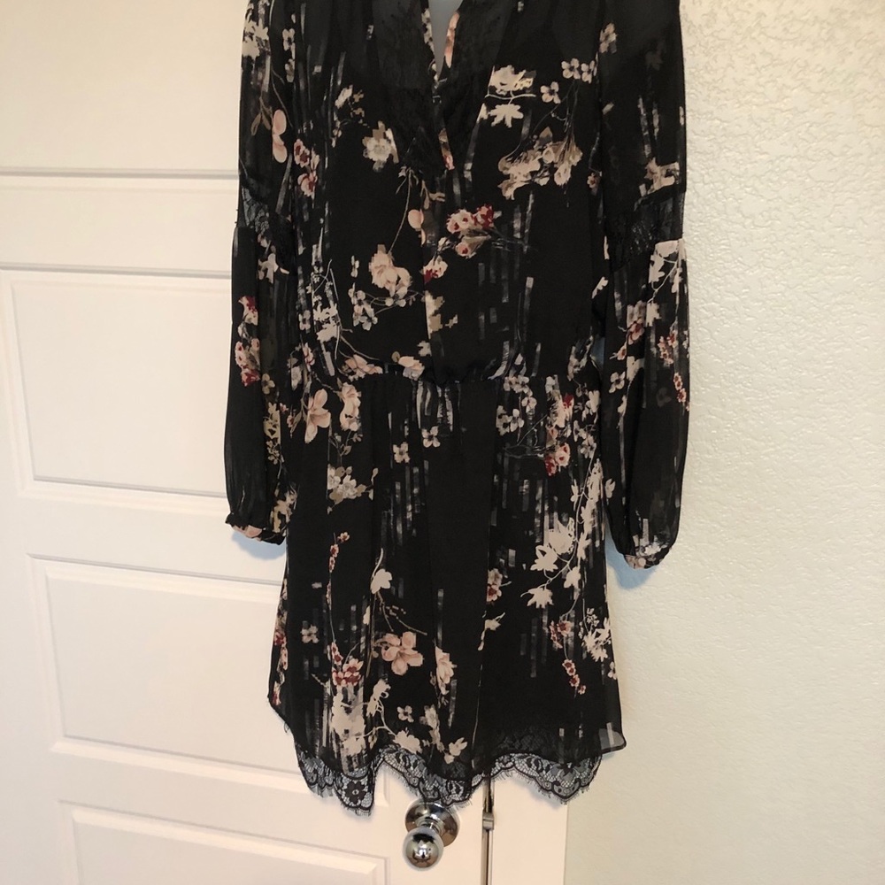 White House Black Market Versatile dress